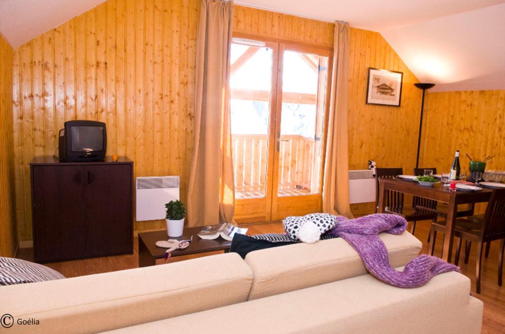 Residence Goelia Les Chalets Des Ecourts 생-장-다르브 외부 사진